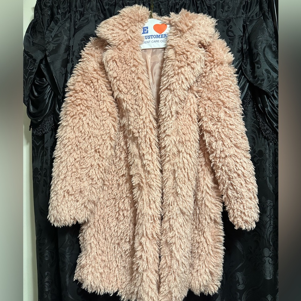 JustFab Teddy Coat (Never Worn) Tag still on